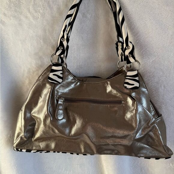 Silver and Black Zebra Print Handbag - Picture 9 of 10